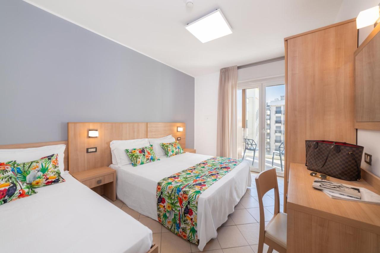 Appartamenti Smart A 30M Da Viale Dante E 100M Dal Mare ริชโชเน ภายนอก รูปภาพ